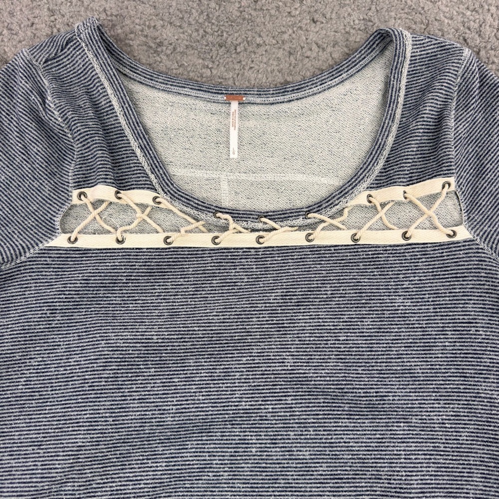 Free‎ People Blue White Striped Lace Up Long Sleeve Top Raw Hem Large OB522543 - Picture 2 of 9